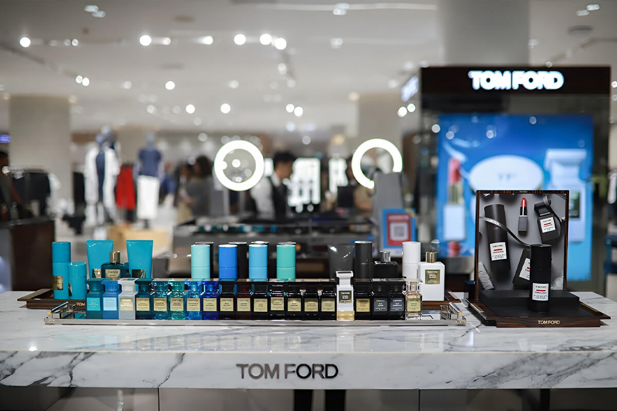 tom-ford-store